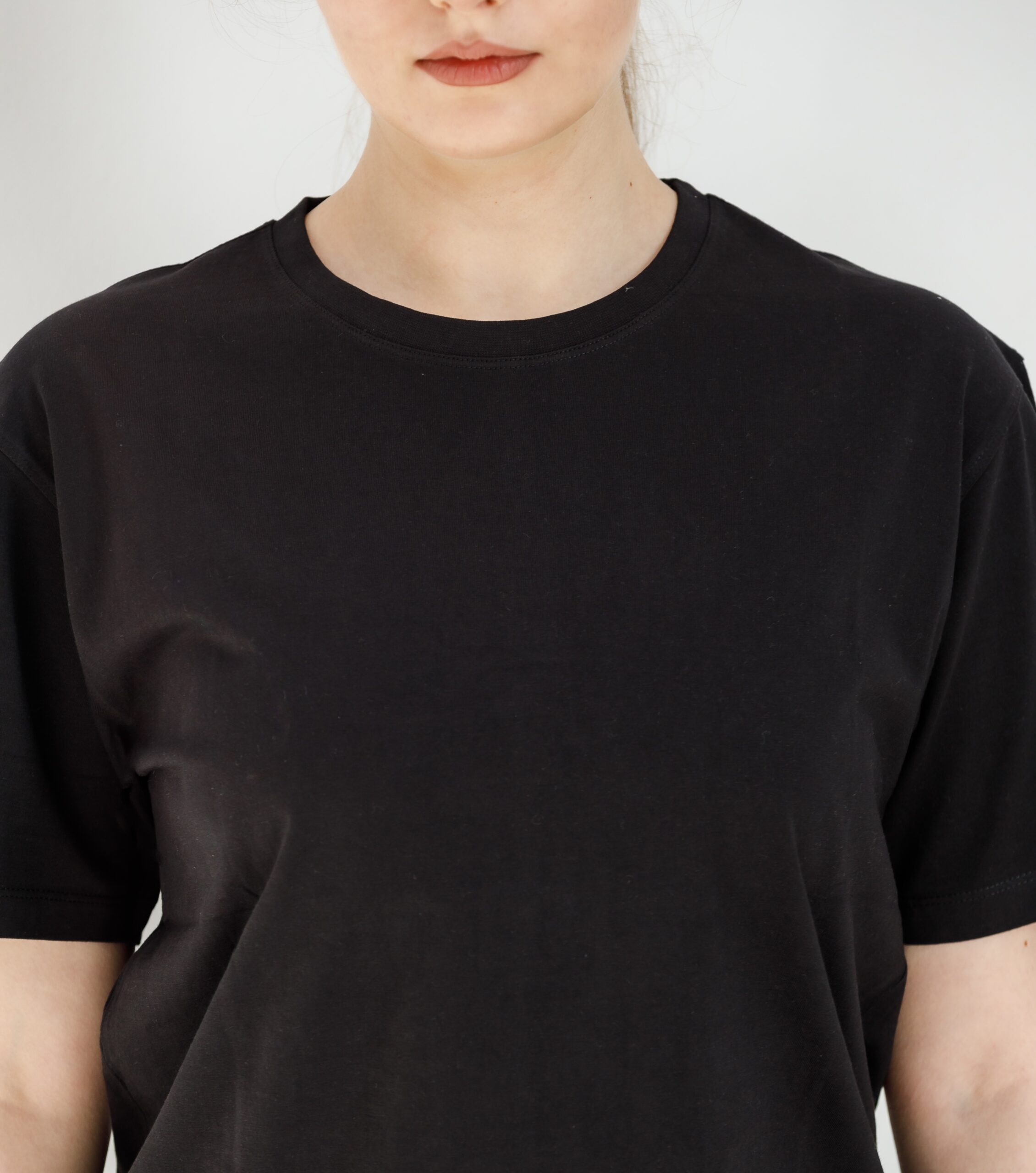 photo-output Black Women T-Shirt - Image 5